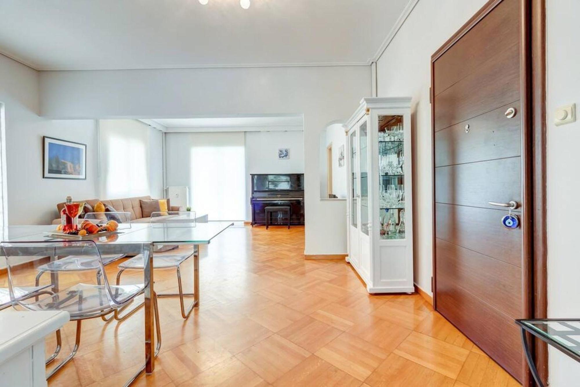 Appartement One Block From The Sea 10'Minutes From Acropolis à Athènes Extérieur photo